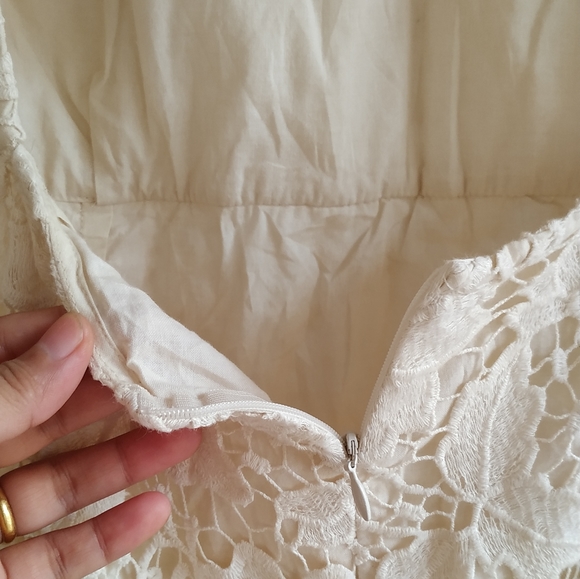 ZARA crochet lace open back sheath dress - Picture 5 of 17